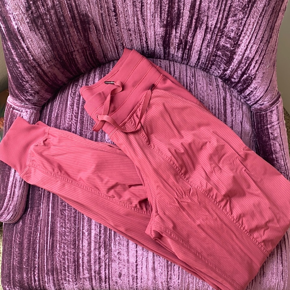 Lululemon joggers
